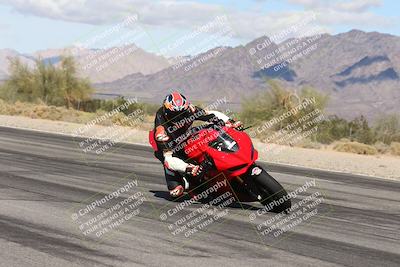 media/Nov-16-2025-Race Pace (Sun) [[8c5fa54630]]/Non Verified Riders (1st 20 Minutes)/3-Turn 3 Inside (11am)/